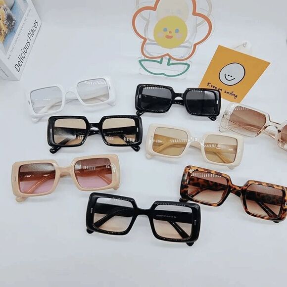 2/$30 Ladies Stylish Summer Sunglasses  - Picture 1 of 7